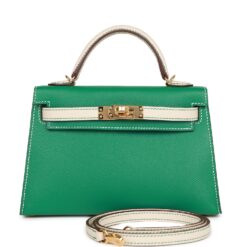 Hermès Special Order (HSS) Kelly Sellier 20 Vert Jade and Craie Epsom Gold Hardware